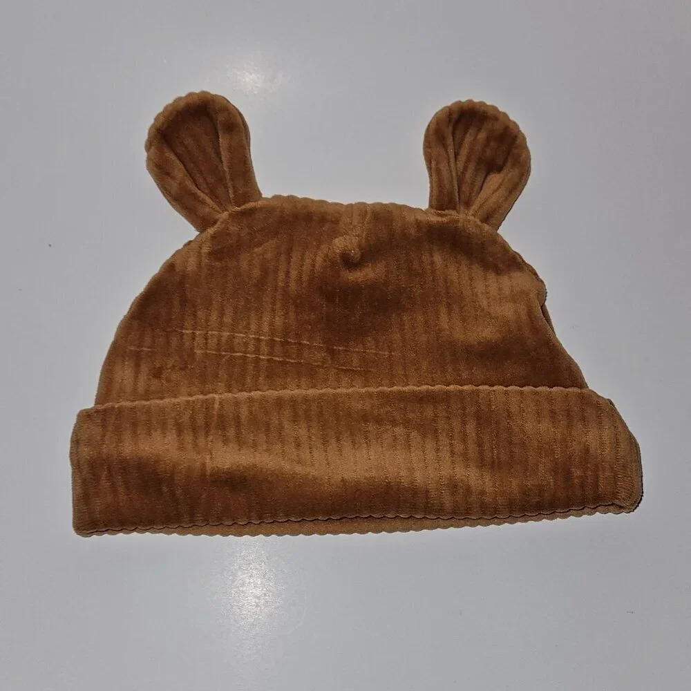 2 Disney Baby Hat Lot Ribbed Winnie Pooh 0-6 M Red White Striped Mickey 9-12 M